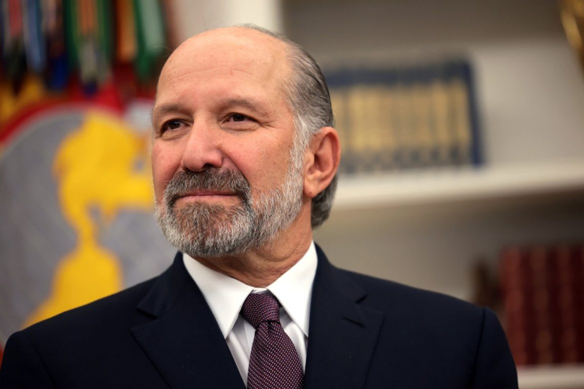 Говард Латник