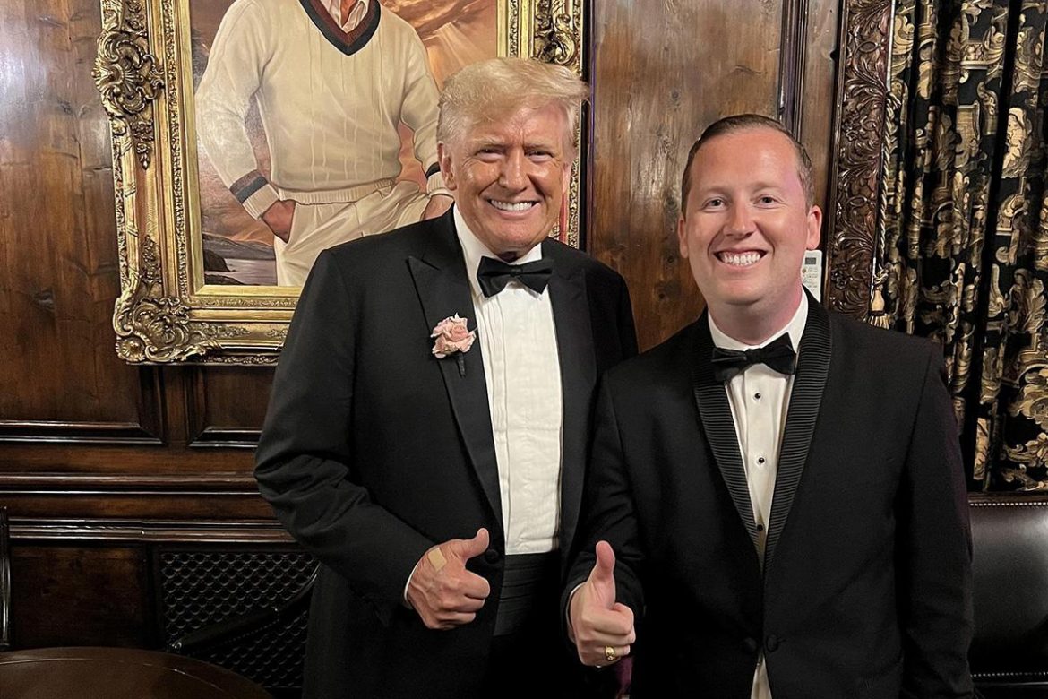 Дональд Трамп жана Серхио Гор