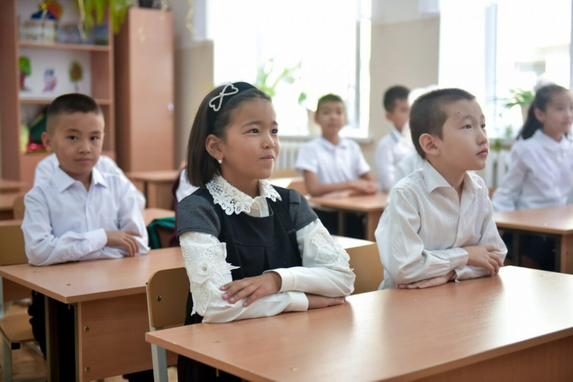 Мектеп окуучулары